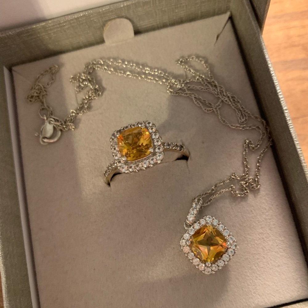 Zales Ring & Necklace Set